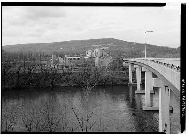 2. VIEW OF BRICK PLANT FROM KISTLER LOOKING WEST - Town of Kistler, Kistler, Mifflin County, PA