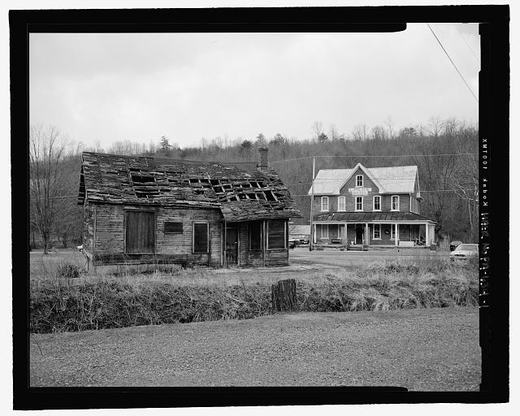 East Broad Top Railroad, Saltillo Station, Along the East Broad Top Railroad (at milepost 18.8) and PA Route 655, Saltillo